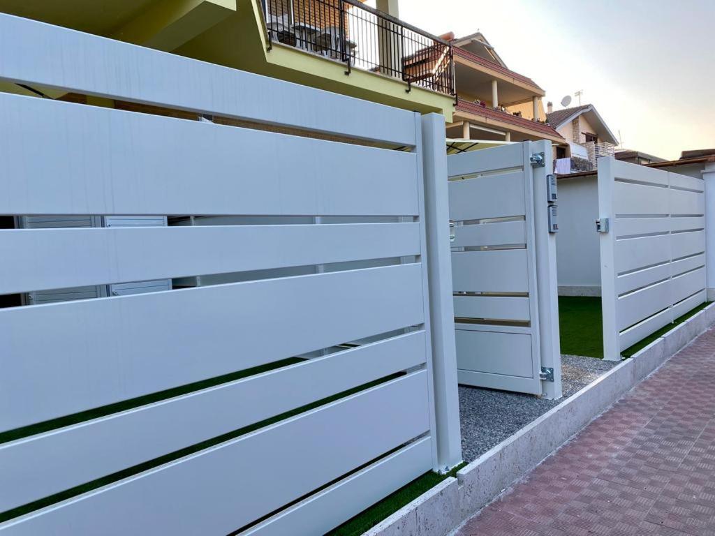 Novella Del Mar Prima Fila Dal Mare Βίλα Grottammare Εξωτερικό φωτογραφία