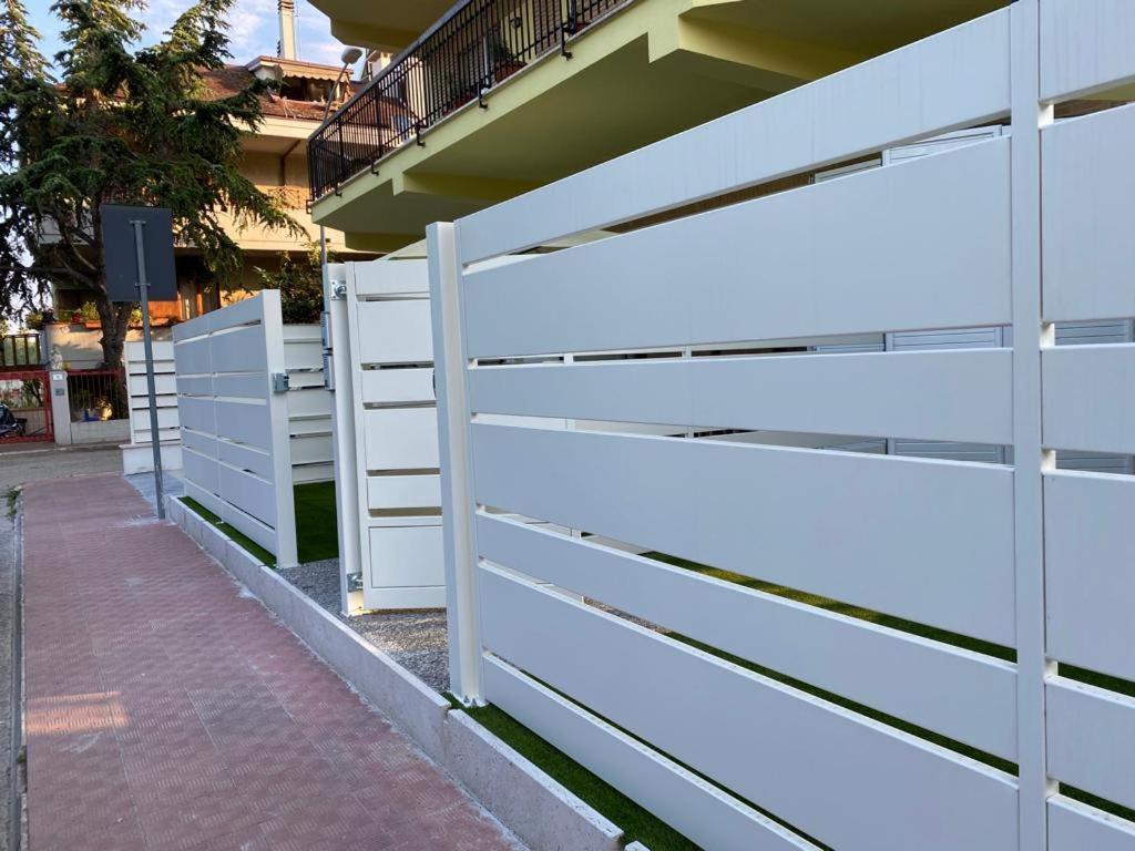 Novella Del Mar Prima Fila Dal Mare Βίλα Grottammare Εξωτερικό φωτογραφία